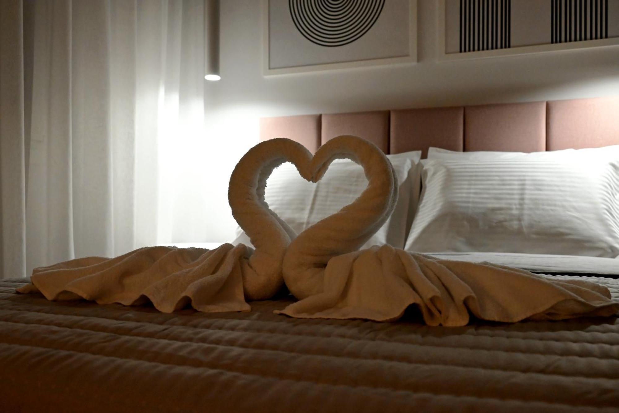 Mouson Luxury Suite With Free Private Parking Kavala Exterior foto